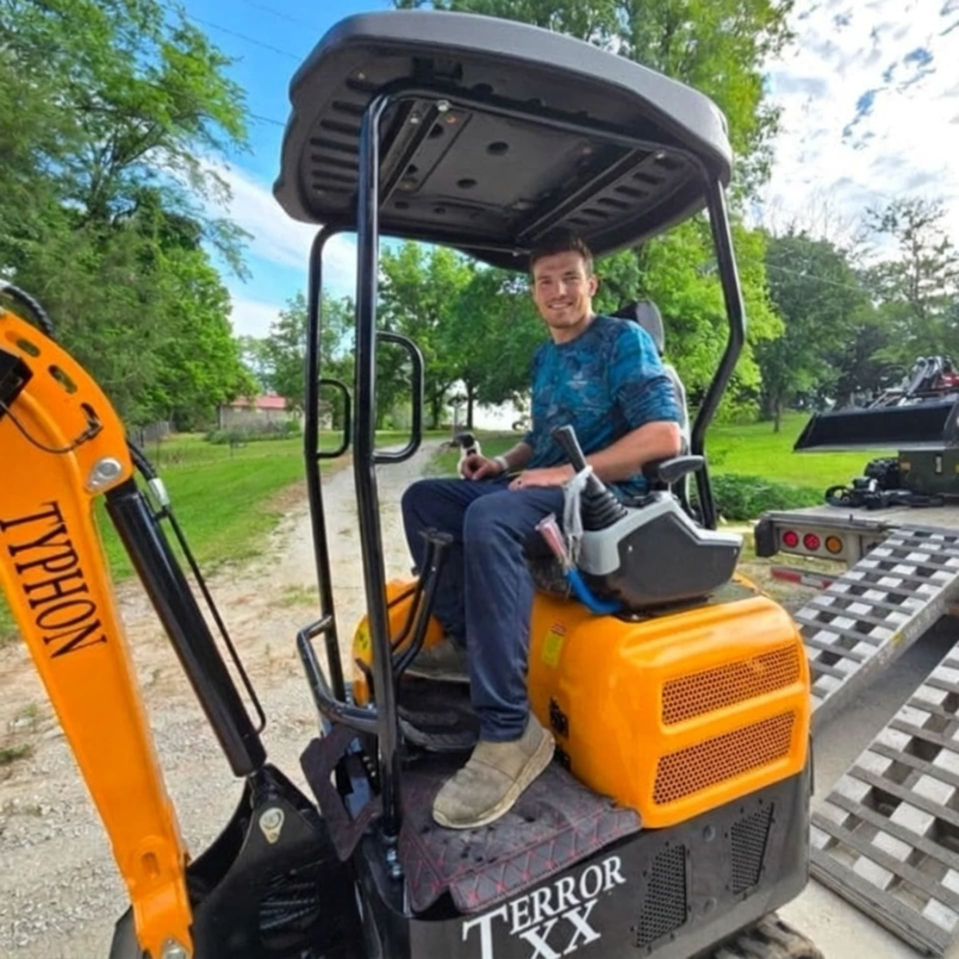 Compact Mini Excavator Residential Delivery
