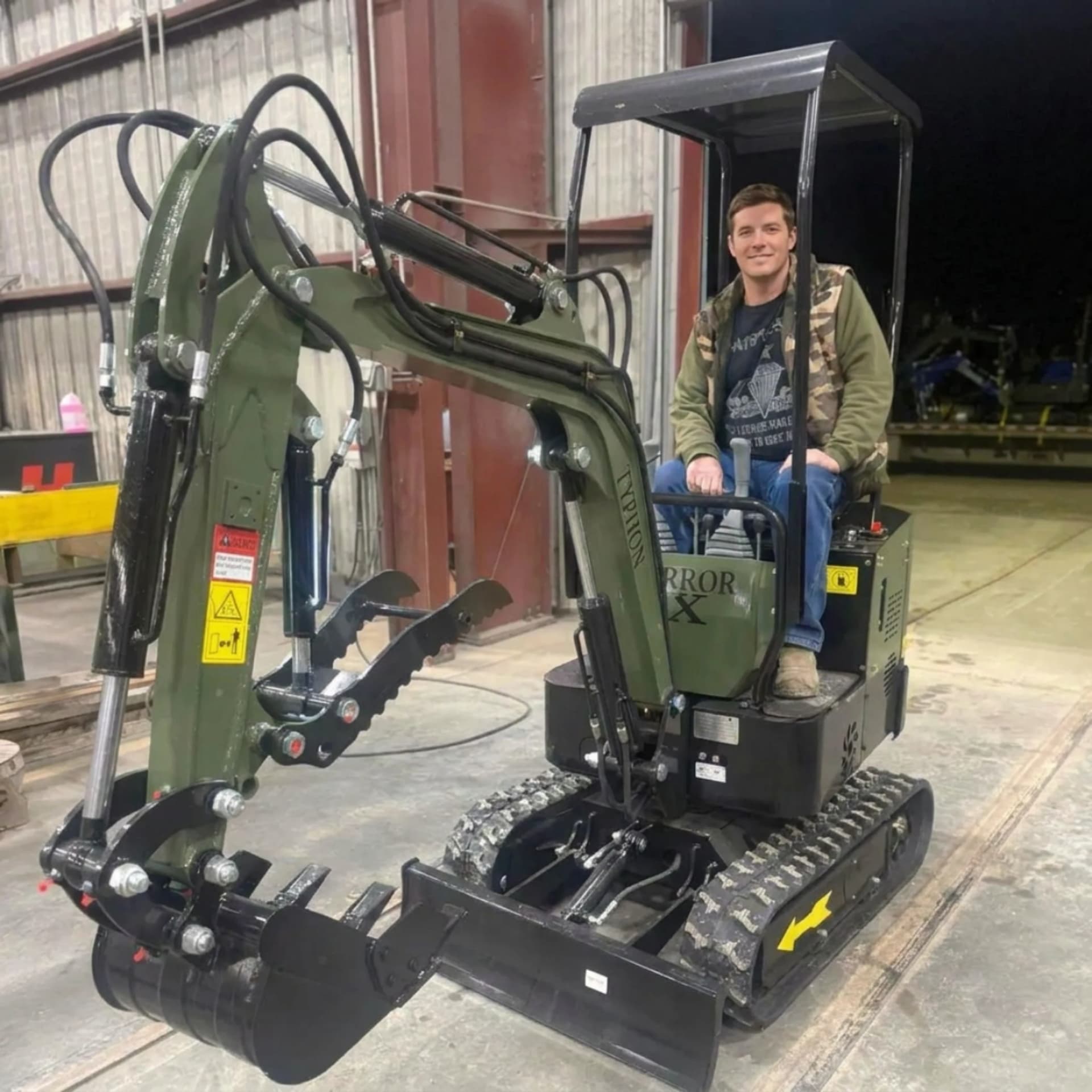 TYPHON TERROR X 1-Ton Mini Excavator Delivery